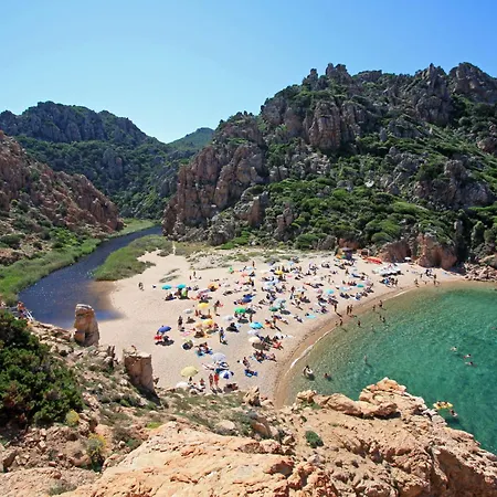 Costa Rossa By Interhome